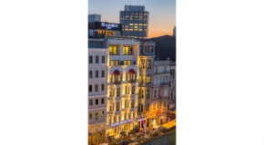 Отель Maroon Hotel Pera  Стамбул